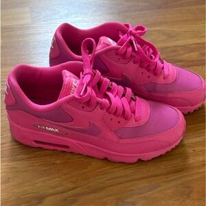 Hot Pink Nike Airmax